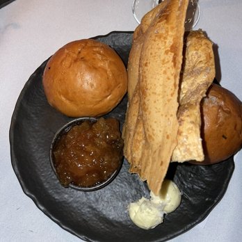 Hyeholde Restaurant - breads - New American Near Me - Coraopolis, Pennsylvania Hyeholde Restaurant - breads - New American Near Me - Coraopolis, Pennsylvania