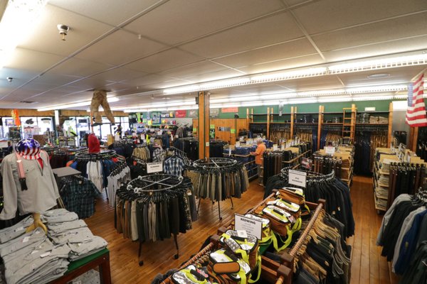 Whistle Workwear Evergreen Way Everett Wa WHISTLE WORKWEAR - Updated June 2025 - 13 Photos & 23 Reviews - 15240