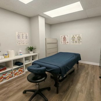 Profusion Rehab - Pickering Physiotherapy Clinic Physio room 3 - Physical Therapy Near Me - Pickering, Ontario Profusion Rehab - Pickering Physiotherapy Clinic Physio room 3 - Physical Therapy Near Me - Pickering, Ontario
