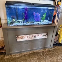Ezell's Catfish Cabin - Inside