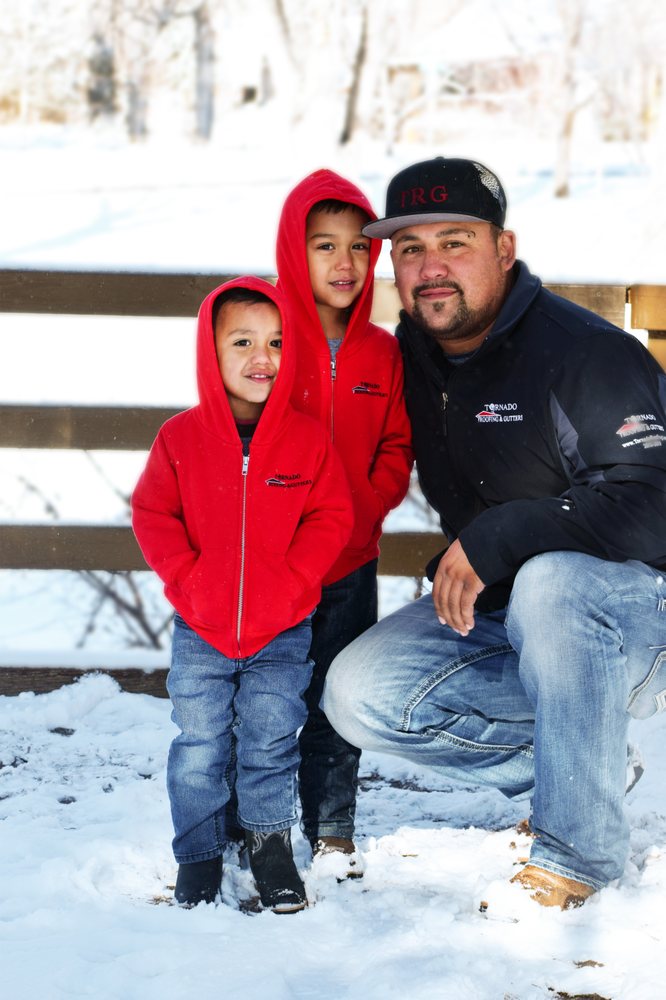 TORNADO ROOFING & GUTTERS Updated September 2024 21 Photos 1327