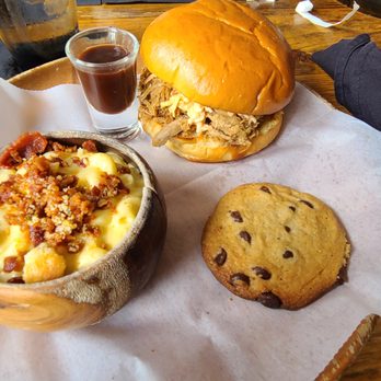 The Hen and the Hog - Pork sandwich, mac n cheese, and a chocolate chip cookie - New American Near Me - Halifax, North Carolina The Hen and the Hog - Pork sandwich, mac n cheese, and a chocolate chip cookie - New American Near Me - Halifax, North Carolina