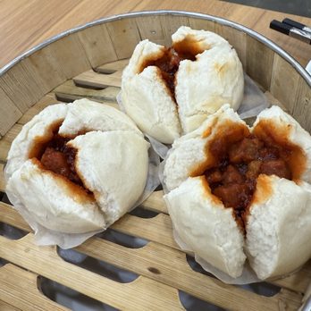 Dumpling Shack - Steamed Pork bao - Dim Sum Near Me - Moorpark, California Dumpling Shack - Steamed Pork bao - Dim Sum Near Me - Moorpark, California