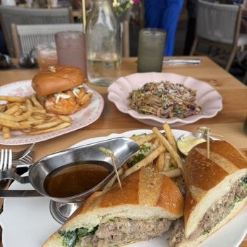 Flora - New American Near Me - Charlotte, North Carolina