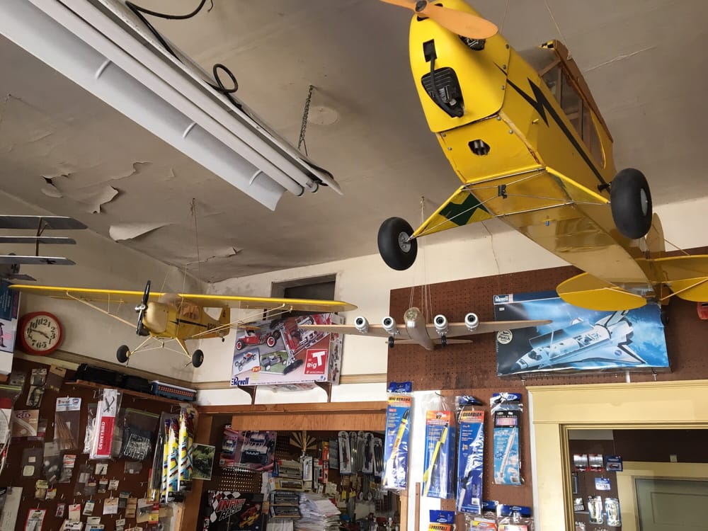 EDMONDS HOBBY SHOP Updated October 2024 120 4th Ave S, Edmonds