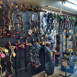 Four Seasons Archery Pro Shop - Large inventory to choice from.