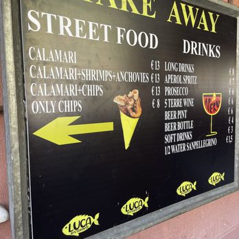 Ristorante Luca - Walk up window - Local Flavor Near Me - Vernazza, SP