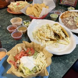 El Lago - Taco Salad and tacos