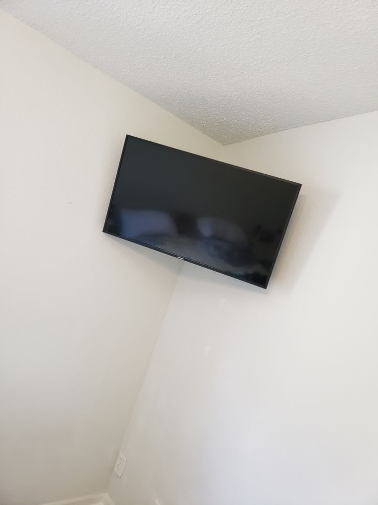 Slide of Goncalves Handyman Services