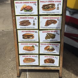 Curbie's Sidewalk Cafe