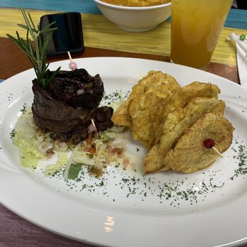 Campesino Dominicano Restaurant - Churrasco con tostones - Dominican Near Me - Bronx, New York Campesino Dominicano Restaurant - Churrasco con tostones - Dominican Near Me - Bronx, New York
