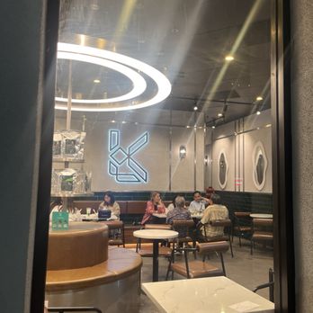 La Ka Viet - Inside - Desserts Near Me - Westminster, California
