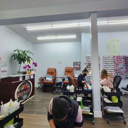 TT Nail Spa Waxing - Best selection of polish!