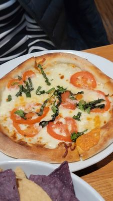 California Pizza Kitchen by null