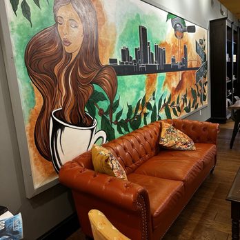 Franklin Perk Cafe - Very comfy couch to rest during your mall shenanigans - Coffee & Tea Near Me - Toledo, Ohio Franklin Perk Cafe - Very comfy couch to rest during your mall shenanigans - Coffee & Tea Near Me - Toledo, Ohio