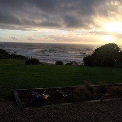 Breakers Boutique Accommodatio - View from your back porch at Breakers