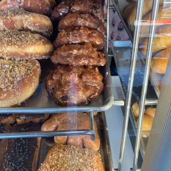 Donut King - Best Apple Fritter in LA! - Coffee & Tea Near Me - Santa Monica, California Donut King - Best Apple Fritter in LA! - Coffee & Tea Near Me - Santa Monica, California