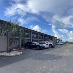 Super 8 Motel of Defuniak Springs