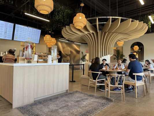 Le Cafe Central by null
