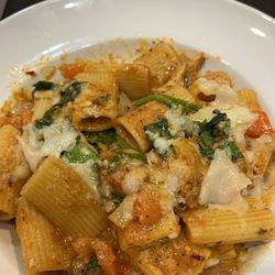 The Bistro - Vodka pasta with extra chicken.
