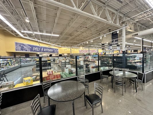 Hong Phat Supercenter by null