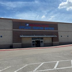 American Freight: Appliance, Furniture, Mattress - I need some new things