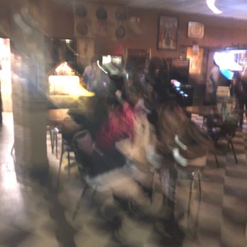 The Hub Bar - Dive Bars Near Me - Tampa, Florida The Hub Bar - Dive Bars Near Me - Tampa, Florida