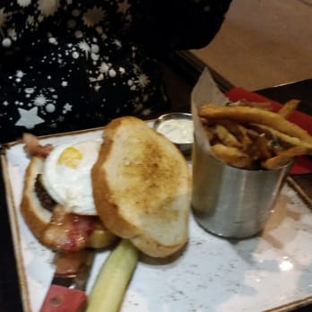 Red Cow North Loop - Breakfast burger - New American Near Me - Minneapolis, Minnesota