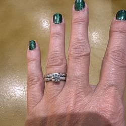 Gems of the Jungle Jewelers