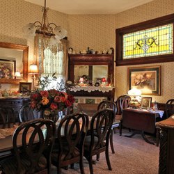 Old Magnolia House Bed & Breakfast