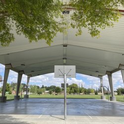 City Park - Shaded basketball courts @ City Park, Hobbs, NM (9/2/2022)