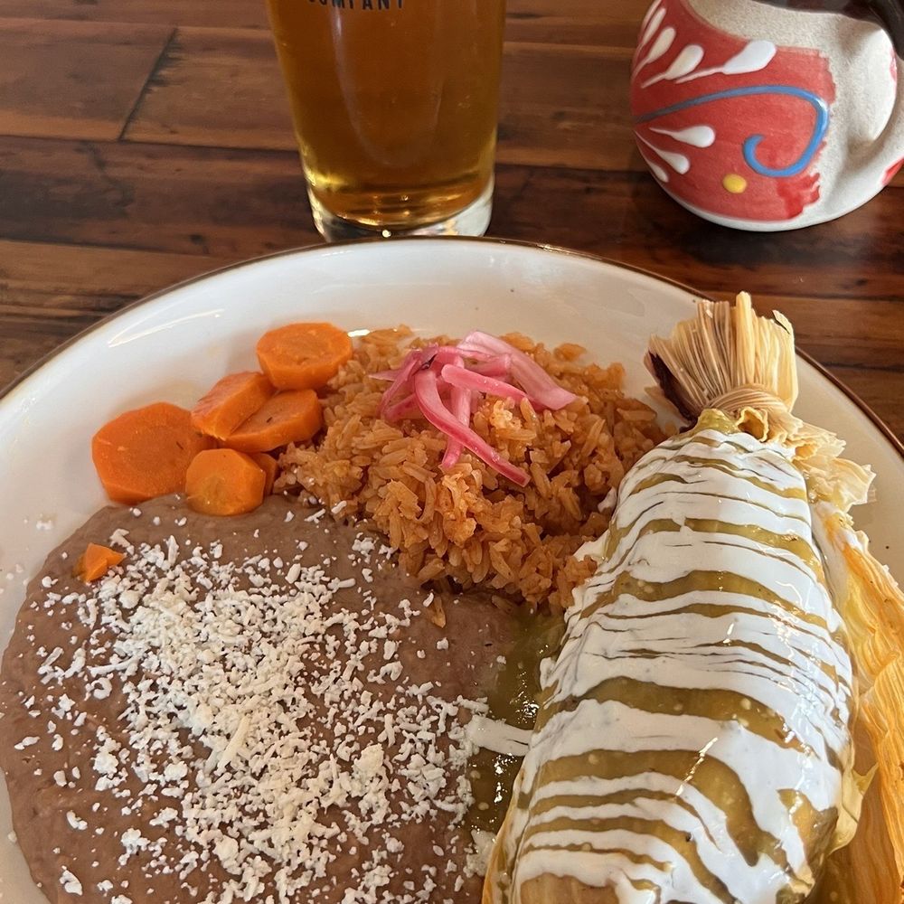 Frelard Tamales - Fajita veggies tamal combo with salsa verde - Mexican Near Me - Seattle, Washington Frelard Tamales - Fajita veggies tamal combo with salsa verde - Mexican Near Me - Seattle, Washington