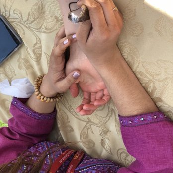 Henna by Tulsi - Henna Artists Near Me