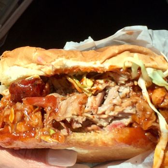 Yank's Famous Barbeque - A huuuge $5 BarBQue sandwich packed full of meat, added dry slaw (you can have wet) and hot barbecue sauce! Best bang for you buck!!! - Barbeque Near Me - Blytheville, Arkansas