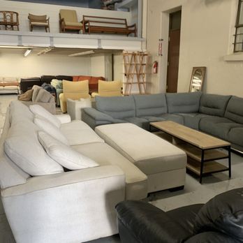 Palm Grove Secondhand Furniture - Showroom - Furniture Stores Near Me - Honolulu, Hawaii Palm Grove Secondhand Furniture - Showroom - Furniture Stores Near Me - Honolulu, Hawaii
