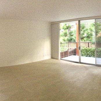2 Clark Drive Apartments - Living room - Apartments Near Me - San Mateo, California