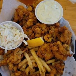 Fishtales Bar & Grill - Whole Belly Clams with french fries