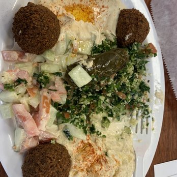 Pita Zone - Hummus, Baba Ghanoush, Tabouleh Salad, Jerusalem salad, falafel, grape leaves. So delicious. Will stop here when I'm in Bolingbrook. - Mediterranean Near Me - Bolingbrook, Illinois