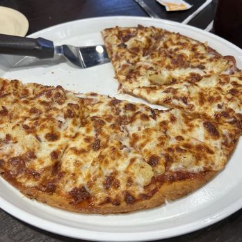 Godfather's Pizza - Hawaiian medium size thin crust - Pizza Near Me - San Antonio, Texas Godfather's Pizza - Hawaiian medium size thin crust - Pizza Near Me - San Antonio, Texas