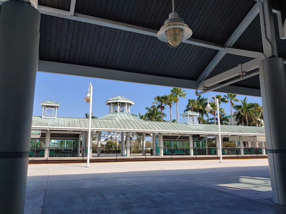 ft-lauderdale-airport-tri-rail-station-34-photos-16-reviews-500