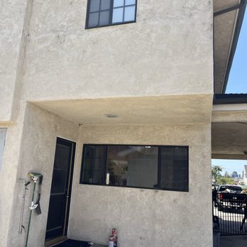 Charles Riga Plastering - Lace texture stucco repair - Stucco Services Near Me Charles Riga Plastering - Lace texture stucco repair - Stucco Services Near Me