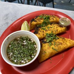 Chilacates Mexican Street Food - Birria tacos