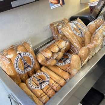 Ba Le Bakery - Vietnamese Near Me - Philadelphia, Pennsylvania Ba Le Bakery - Vietnamese Near Me - Philadelphia, Pennsylvania