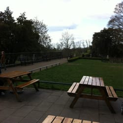 Lauderdale House - Great cakes & coffee!
