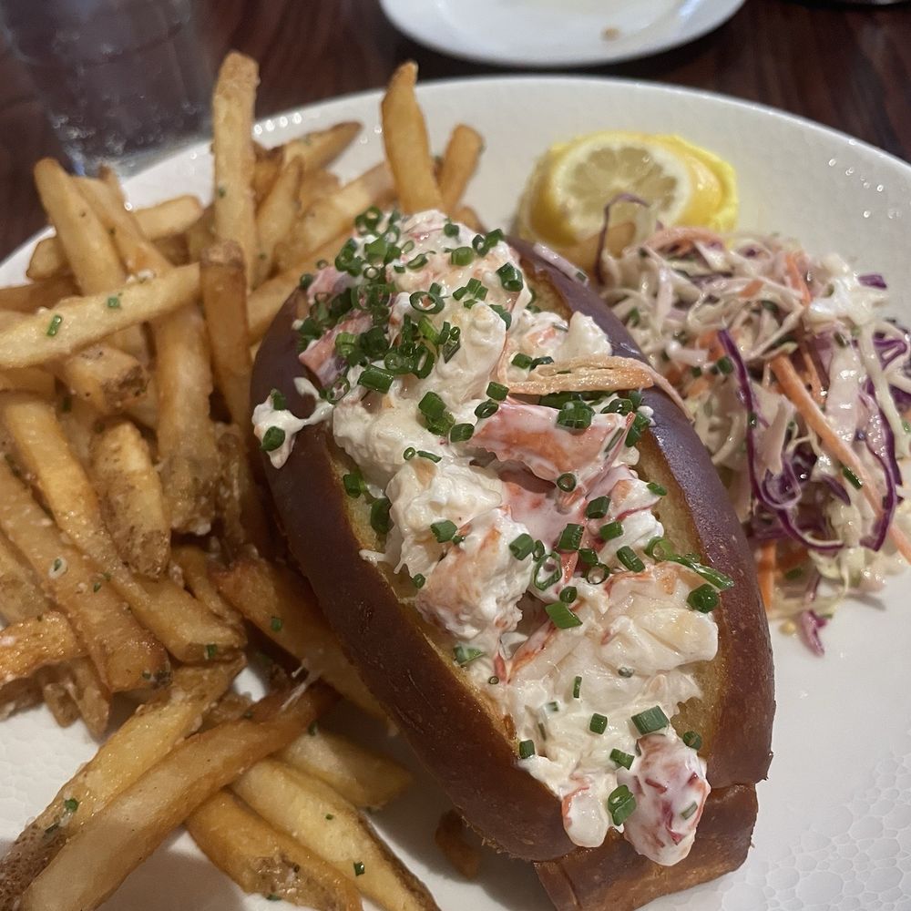 One Willow - Lobster roll with truffle fries - Seafood Near Me - Highlands, New Jersey One Willow - Lobster roll with truffle fries - Seafood Near Me - Highlands, New Jersey