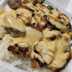 Hibachi Hut - Chicken hibachi no oyster sauce but covered in white sauce.