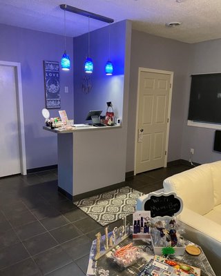 AMARA SALON AND DAY SPA - 15 Photos - 8311 Claude-Thomas Rd, Franklin