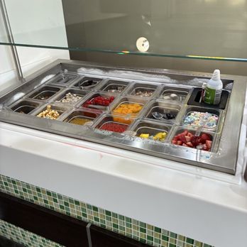 Yogurtland - Ice Cream & Frozen Yogurt Near Me - San Clemente, California Yogurtland - Ice Cream & Frozen Yogurt Near Me - San Clemente, California