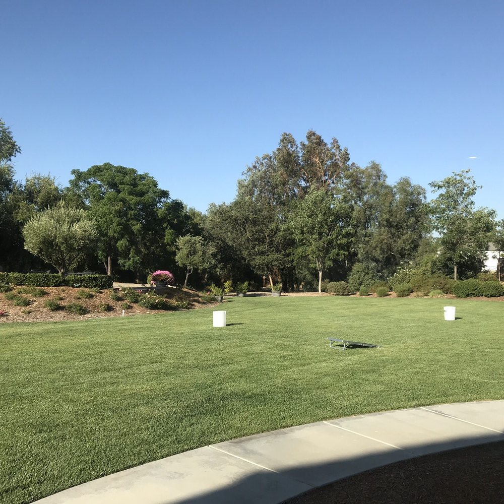 Wilson Creek Manor - The backyard - Vacation Rentals Near Me - Temecula, California Wilson Creek Manor - The backyard - Vacation Rentals Near Me - Temecula, California