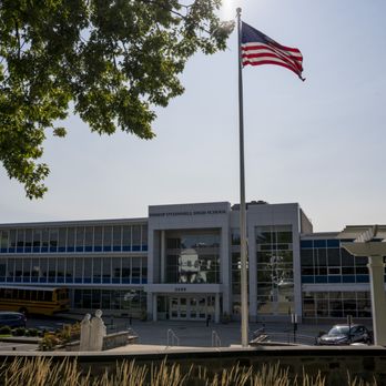 Bishop Denis J. O'Connell High School - Middle Schools & High Schools Near Me - Arlington, Virginia Bishop Denis J. O'Connell High School - Middle Schools & High Schools Near Me - Arlington, Virginia